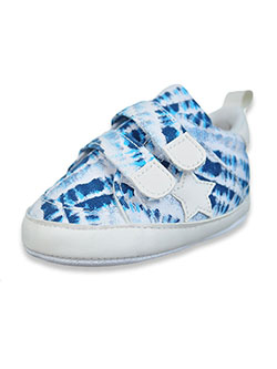 First Steps By Stepping Stones Tie-Dye Sneaker Booties by Stepping Stones in Navy